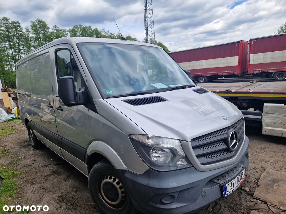 Mercedes-Benz Sprinter - 1