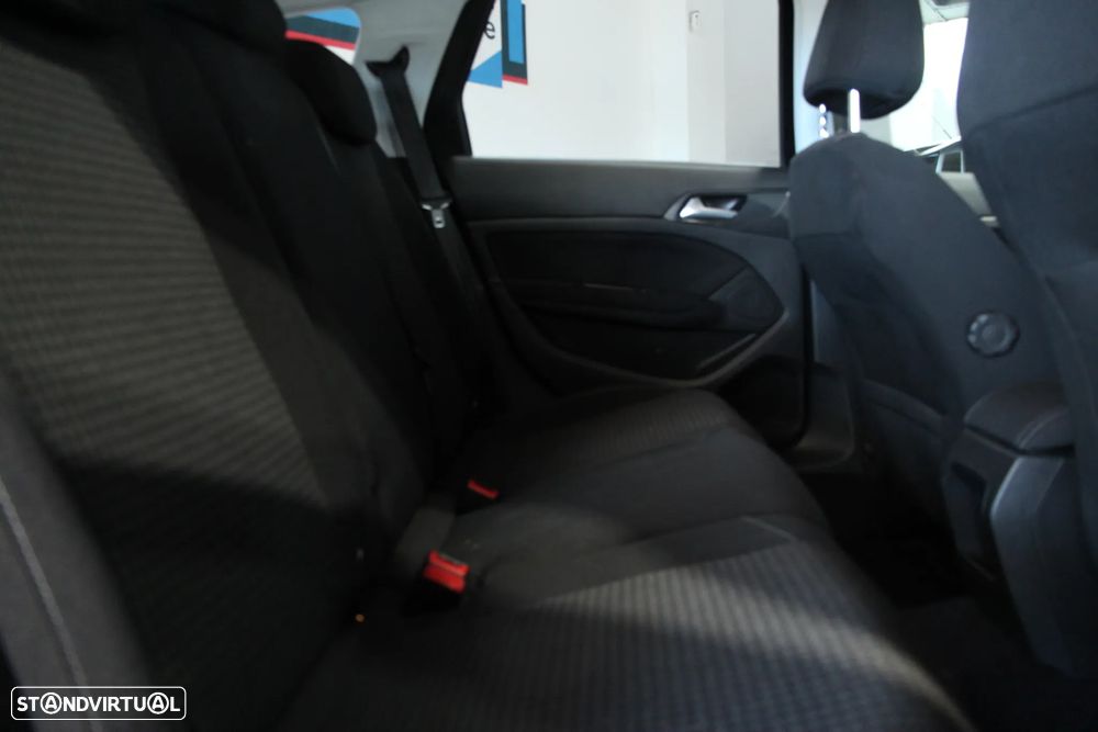 Peugeot 308 SW 1.6 BlueHDi Style - 22