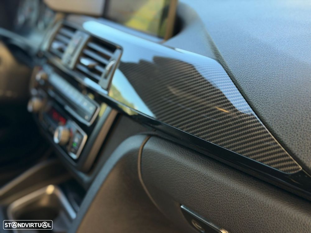 BMW M4 Auto - 45