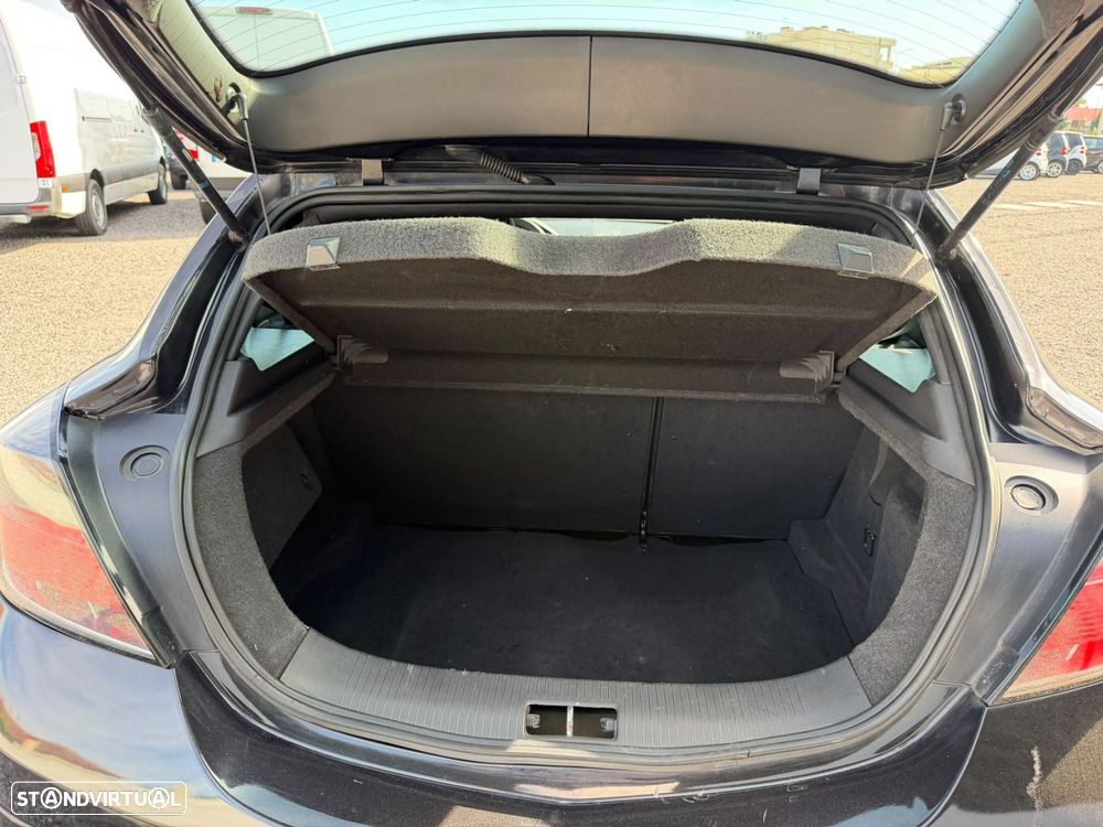 Opel Astra GTC 1.3 CDTi - 16