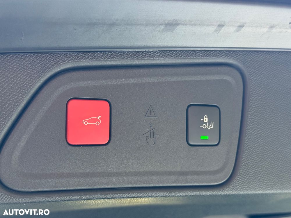 Peugeot 3008 BlueHDi 130 Stop & Start EAT8 Allure - 14