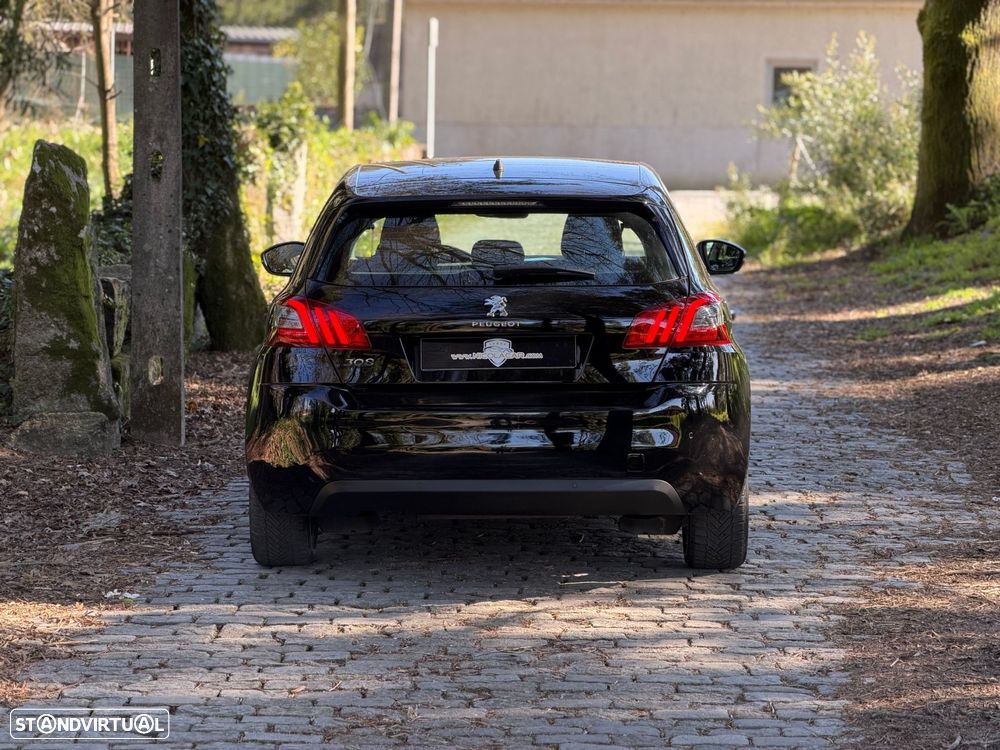 Peugeot 308 1.2 PureTech Allure EAT8 - 35