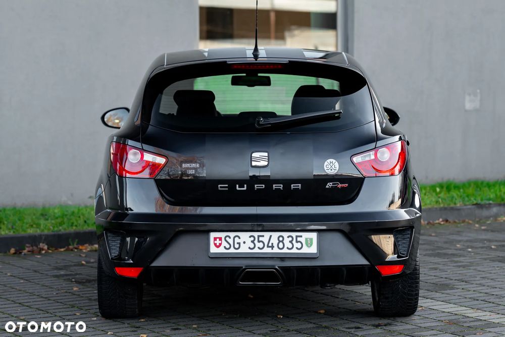 Seat Ibiza SC 1.4 TSI Cupra DSG - 11