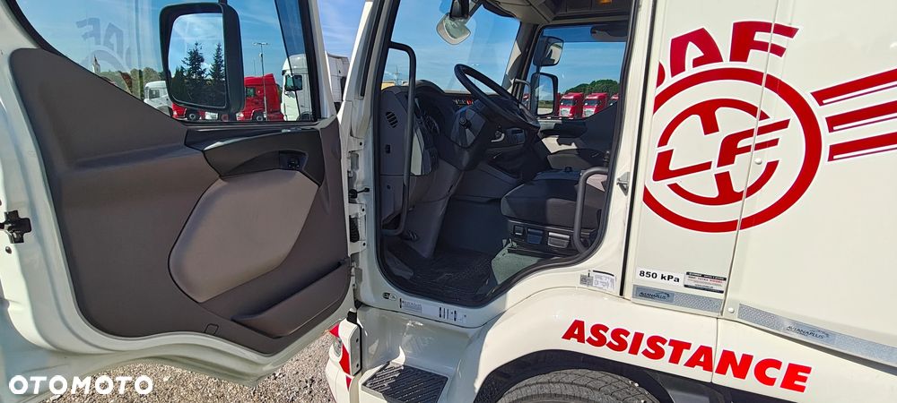 DAF LF 230 Pomoc Drogowa Autolaweta - 12