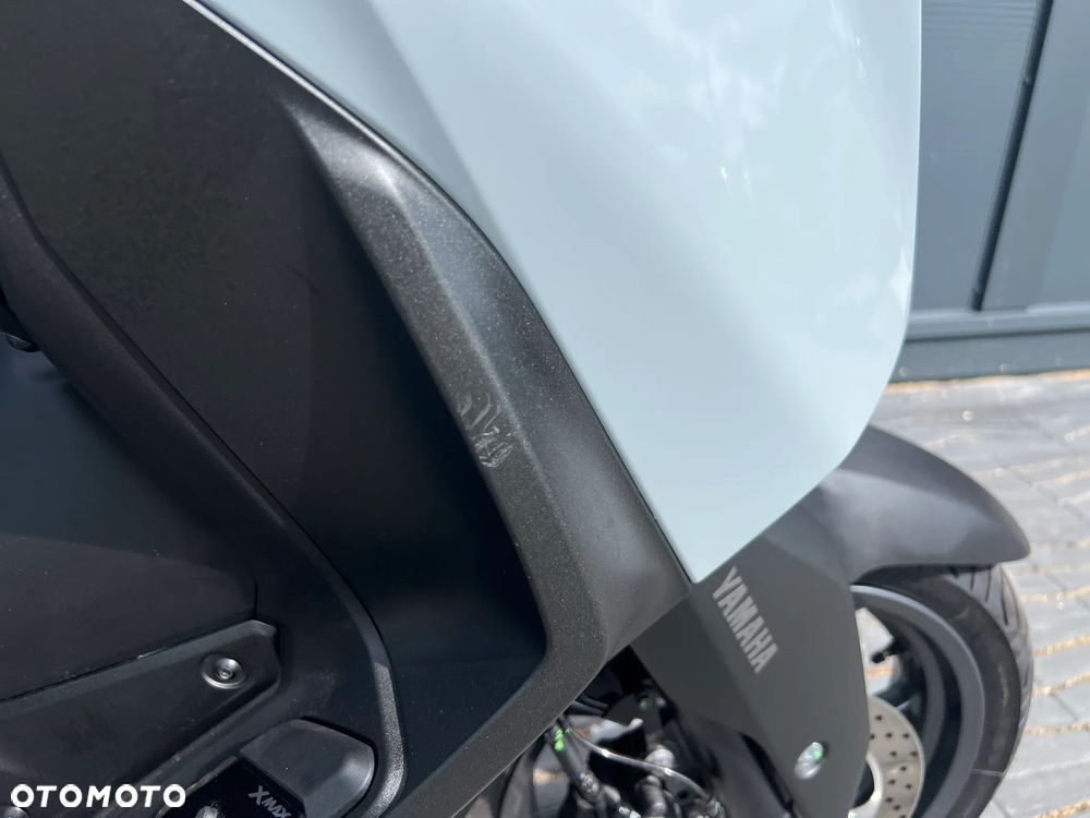 Yamaha X-max - 20
