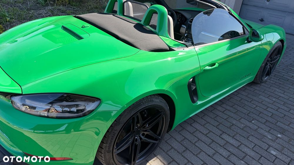 Porsche Boxster - 4