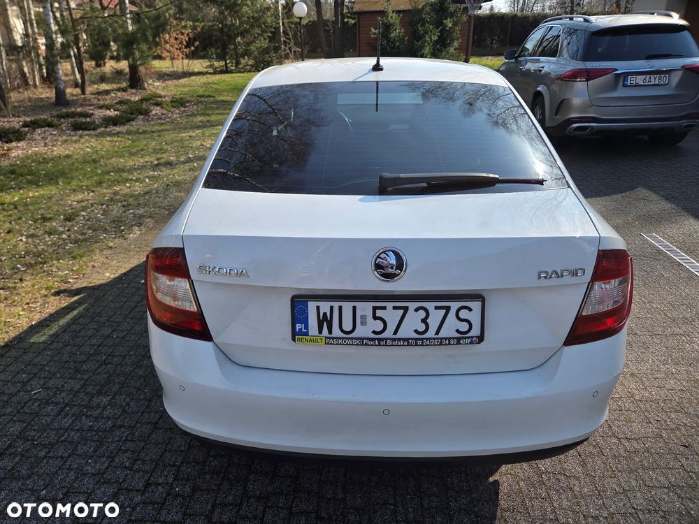 Skoda RAPID - 14