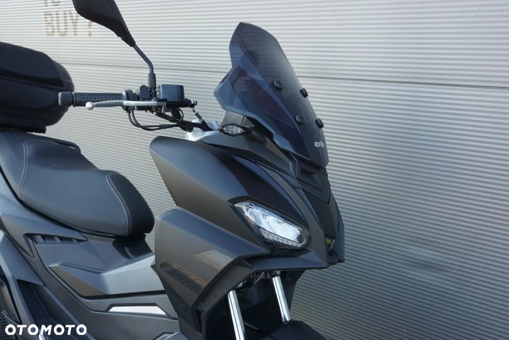 Aprilia SR - 18