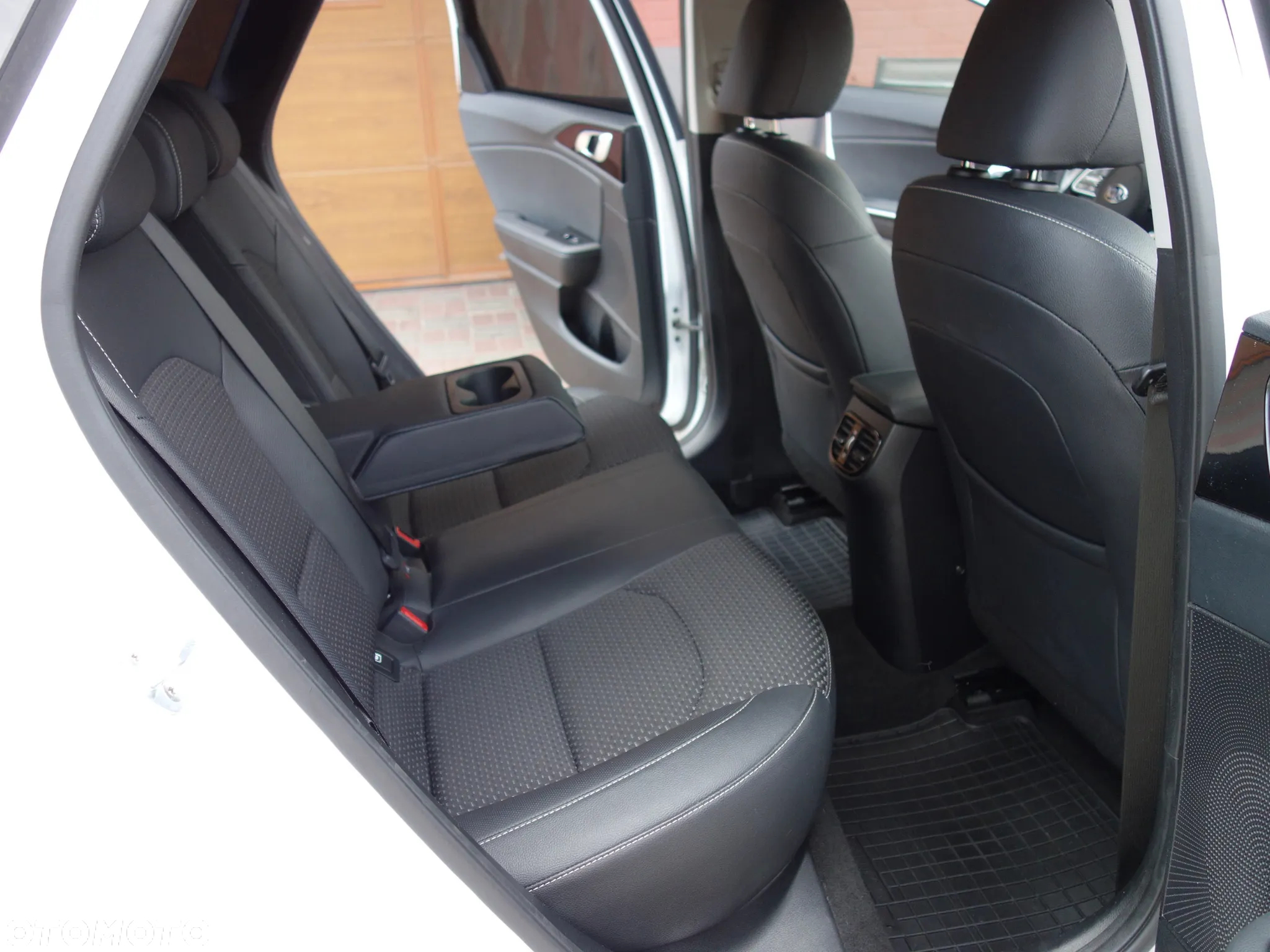 Kia Ceed 1.6 CRDi Spirit - 20