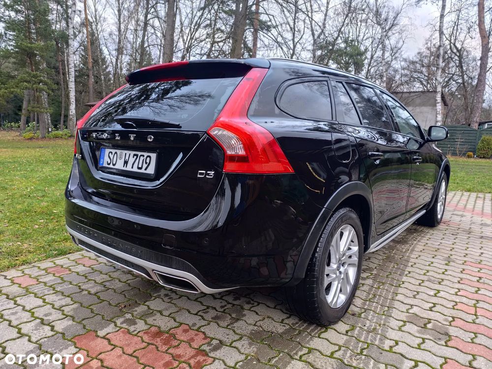 Volvo V60 Cross Country - 31