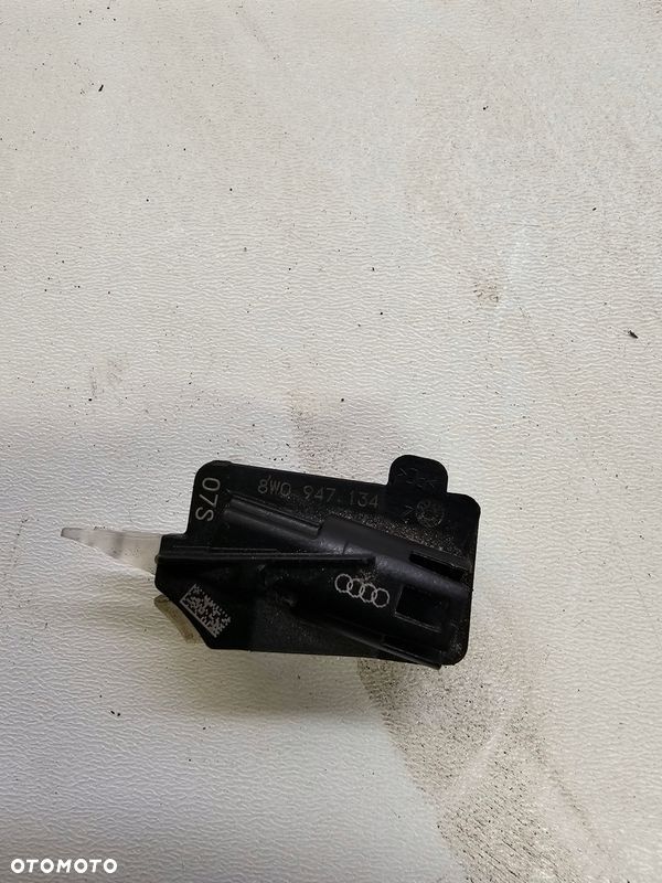 LAMPKA PROJEKTOR LED KLAMKI AUDI A4 A5 8W0947134 - 4