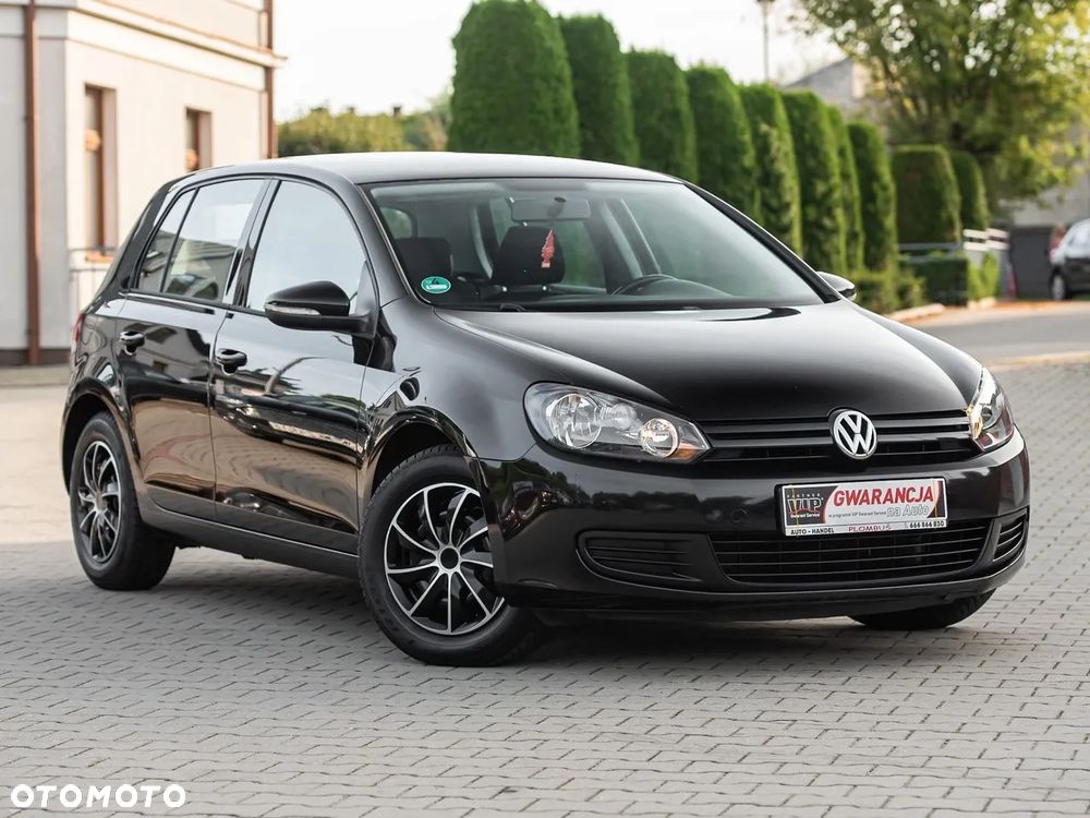 Volkswagen Golf - 2