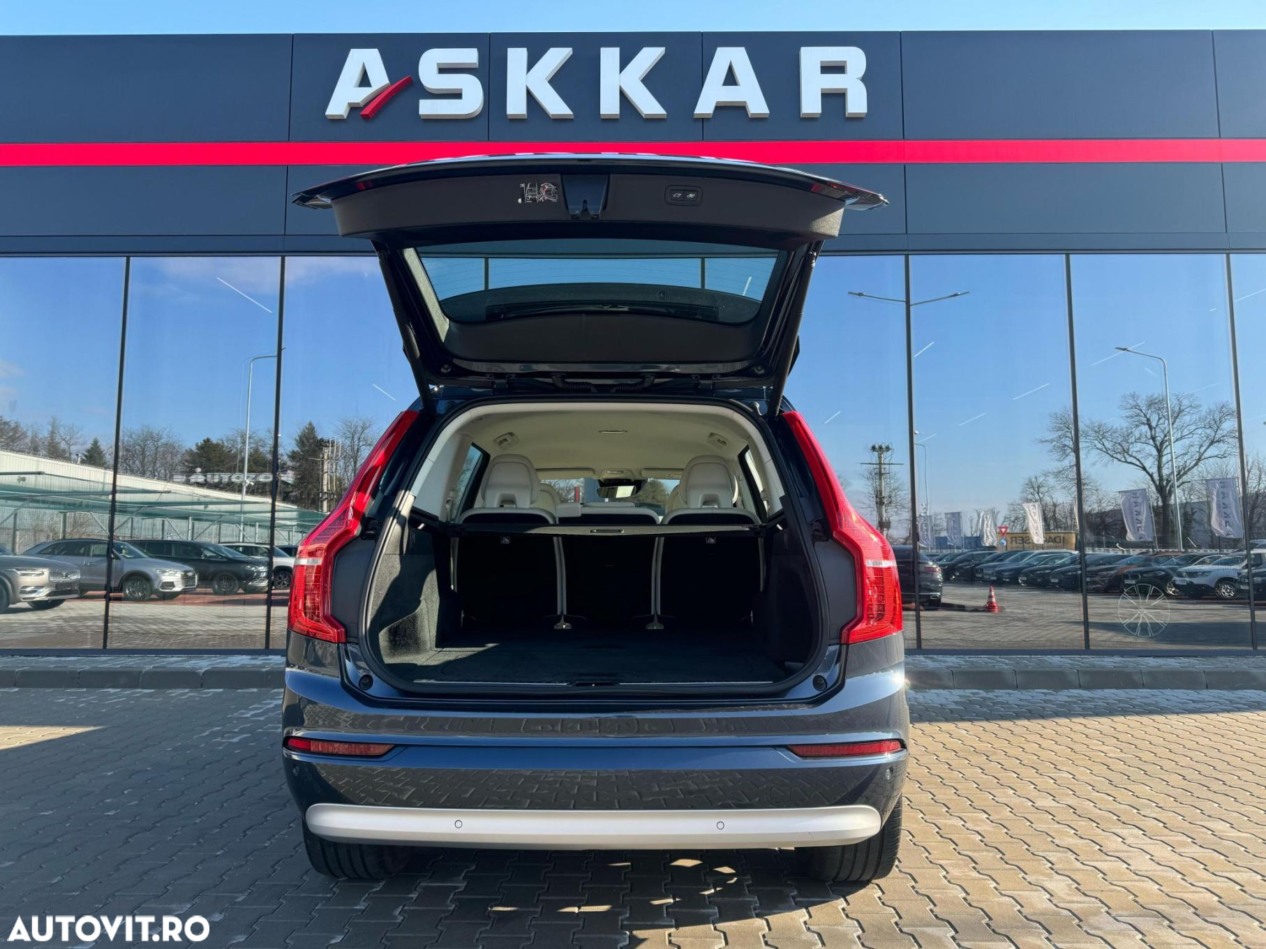 Volvo XC 90 B5 D AWD Geartronic Momentum Pro - 7