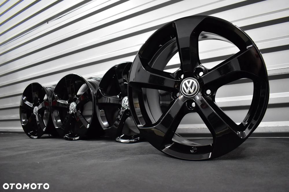Felgi 5x112 R17 VW Golf 5 6 7 8 Passat Tiguan Caddy - 1