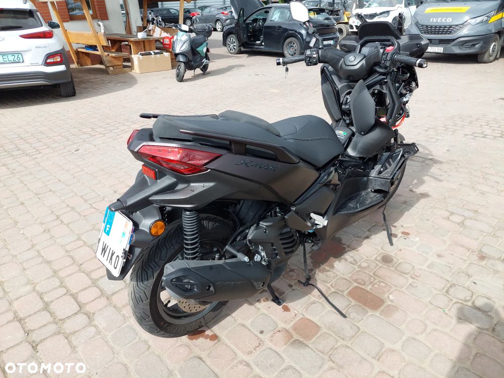 Yamaha X-max - 5