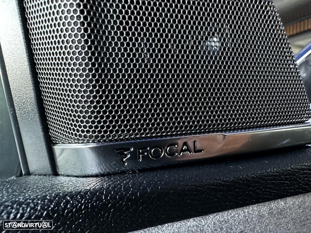 Peugeot 3008 1.6 Hybrid GT Pack e-EAT8 - 21