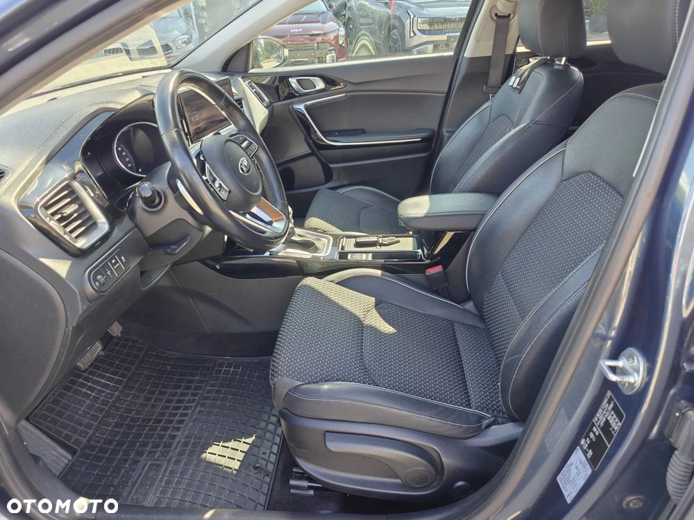 Kia XCeed 1.4 T-GDI L Business Line DCT - 11