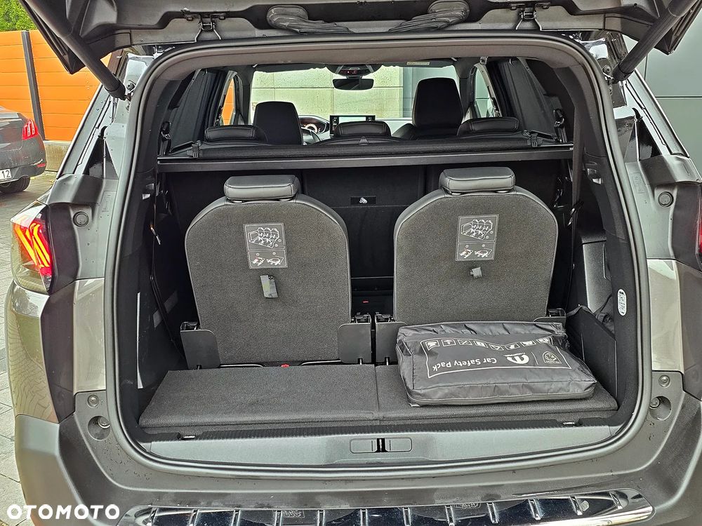 Peugeot 5008 PureTech 180 EAT8 Stop & Start GT Pack - 17