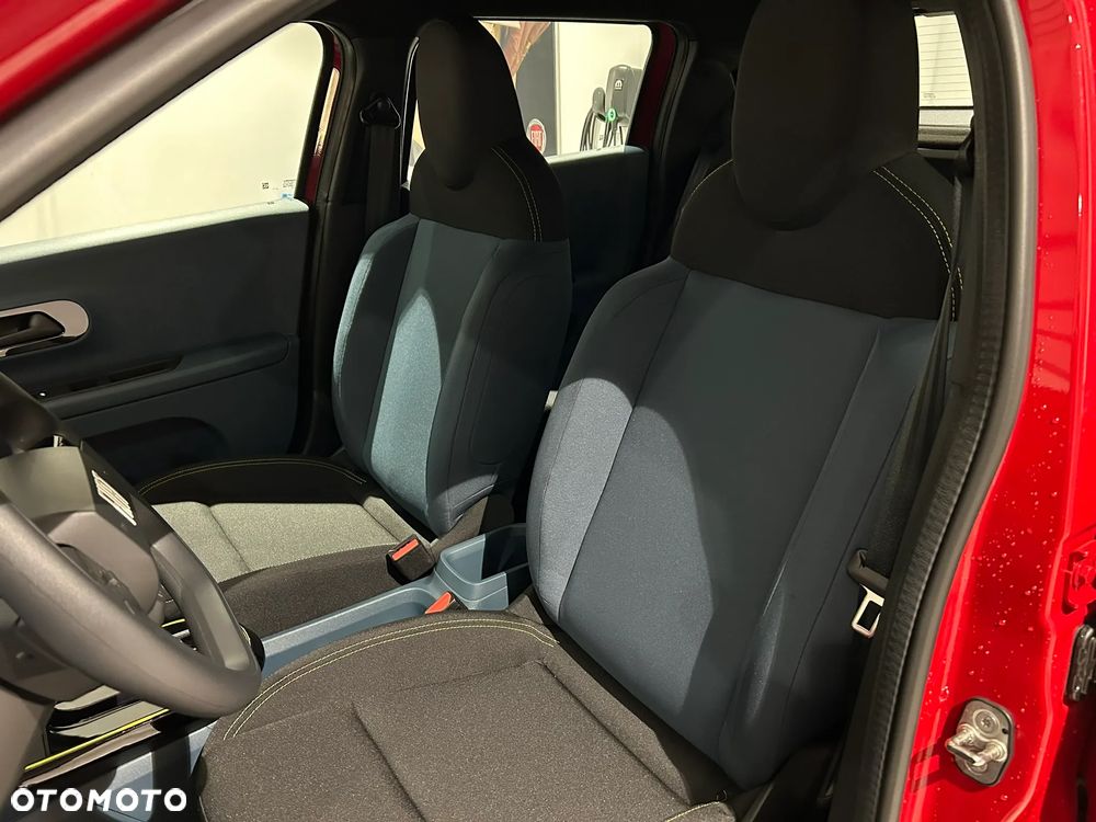 Fiat Grande Panda ver-1-2-mhev-icon-edct - 14