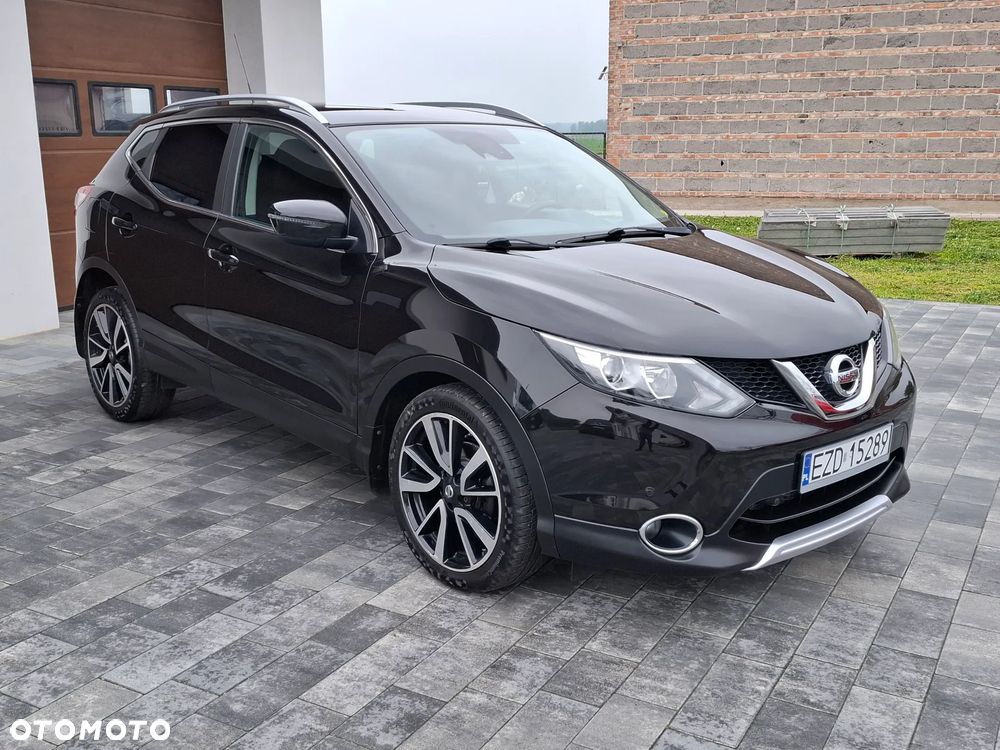 Nissan Qashqai 1.6 DCi Xtronic TEKNA - 22