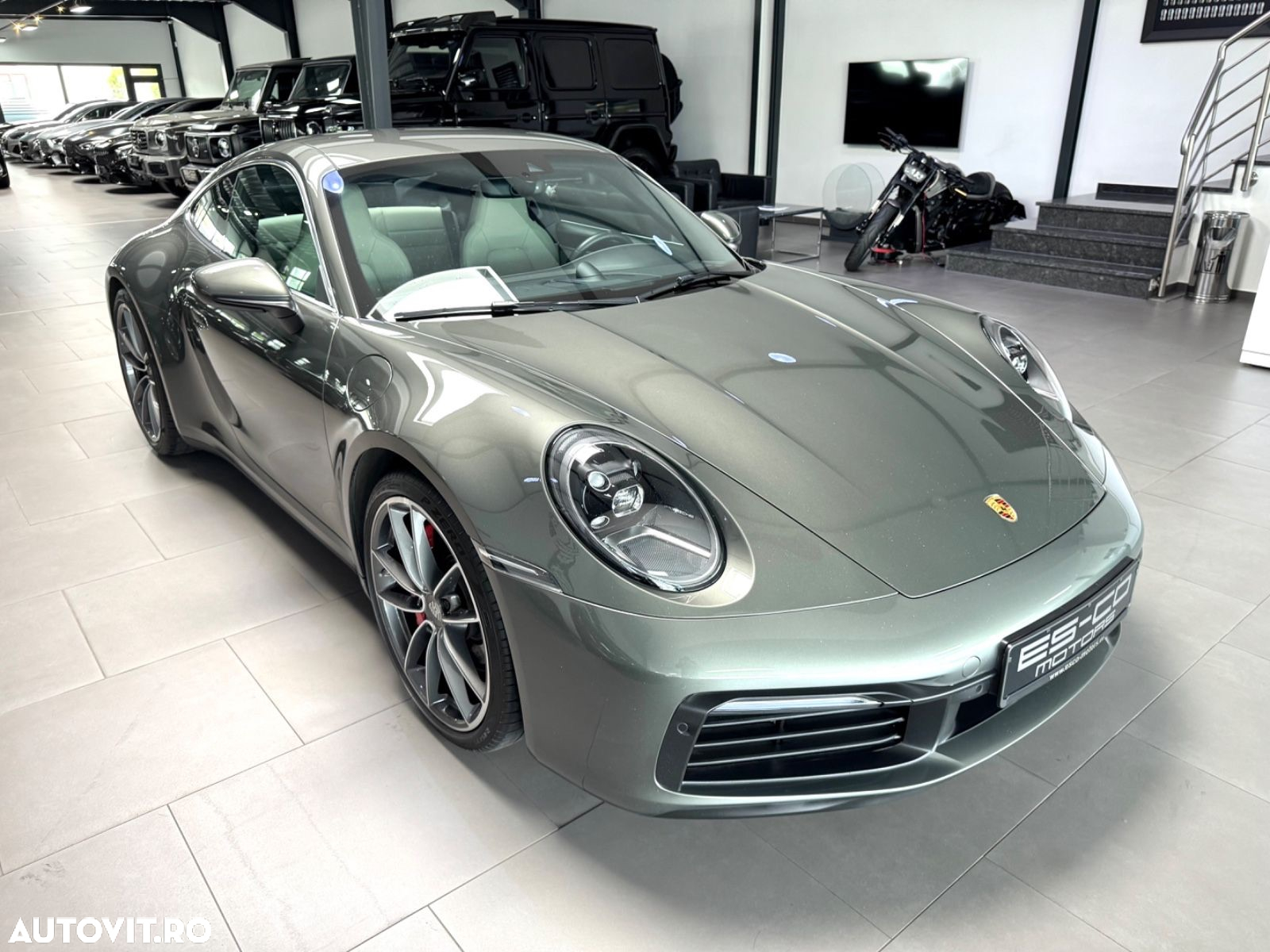 Porsche 911 Carrera 4S - 5