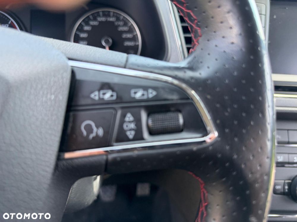 Seat Leon 2.0 TDI DPF Start&Stop FR - 25