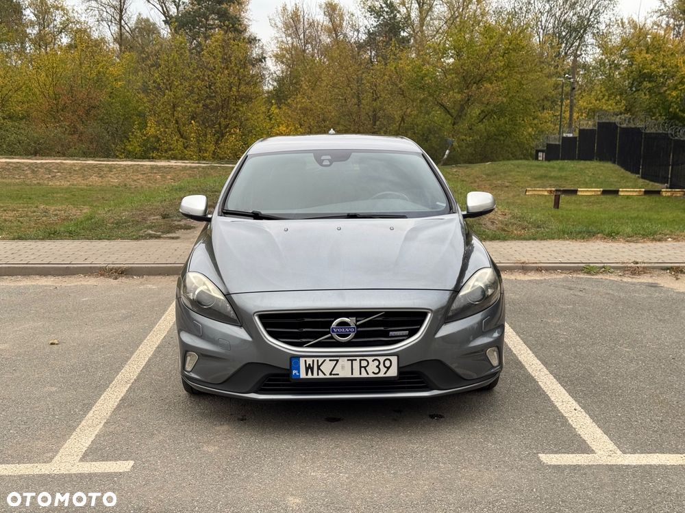 Volvo V40 2014 photo 2