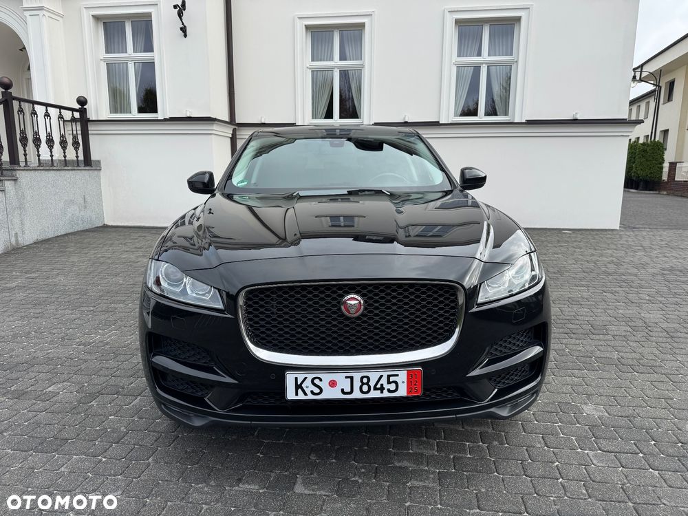 Jaguar F-Pace - 4