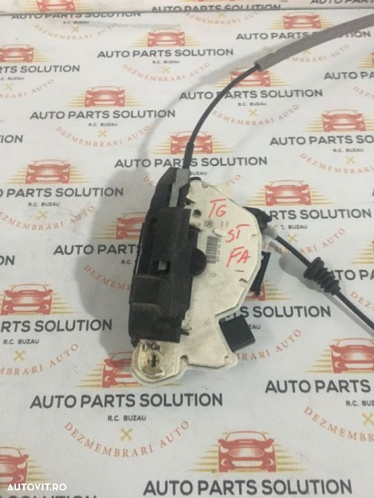 Broasca usa stanga fata Volkswagen Tiguan,an fabr. 2013 - 1