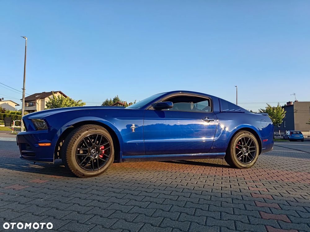 Ford Mustang 3.7 V6 Premium - 6