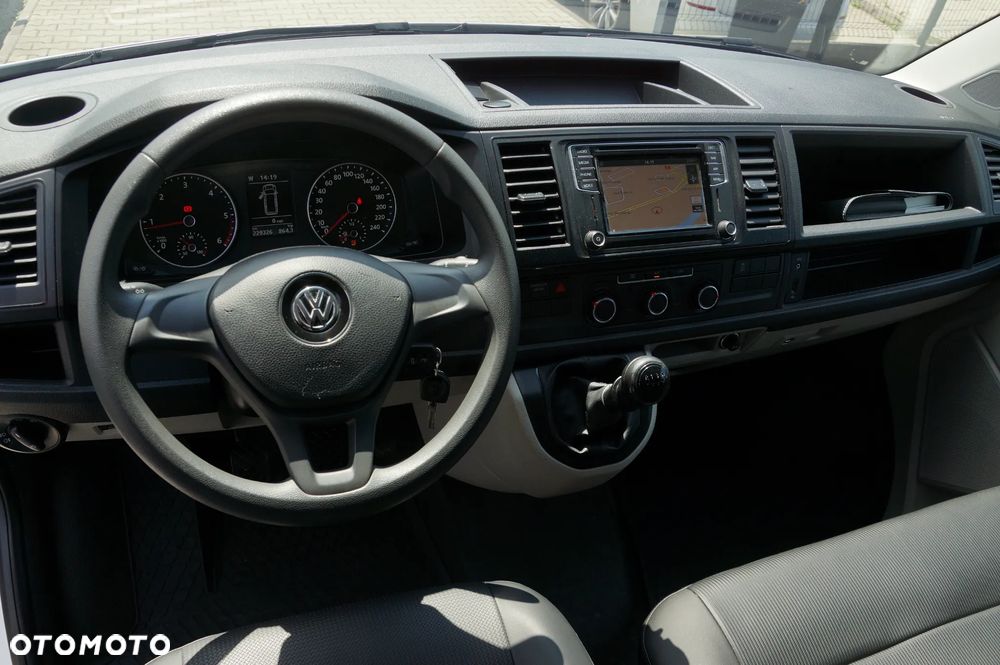 Volkswagen Transporter - 10