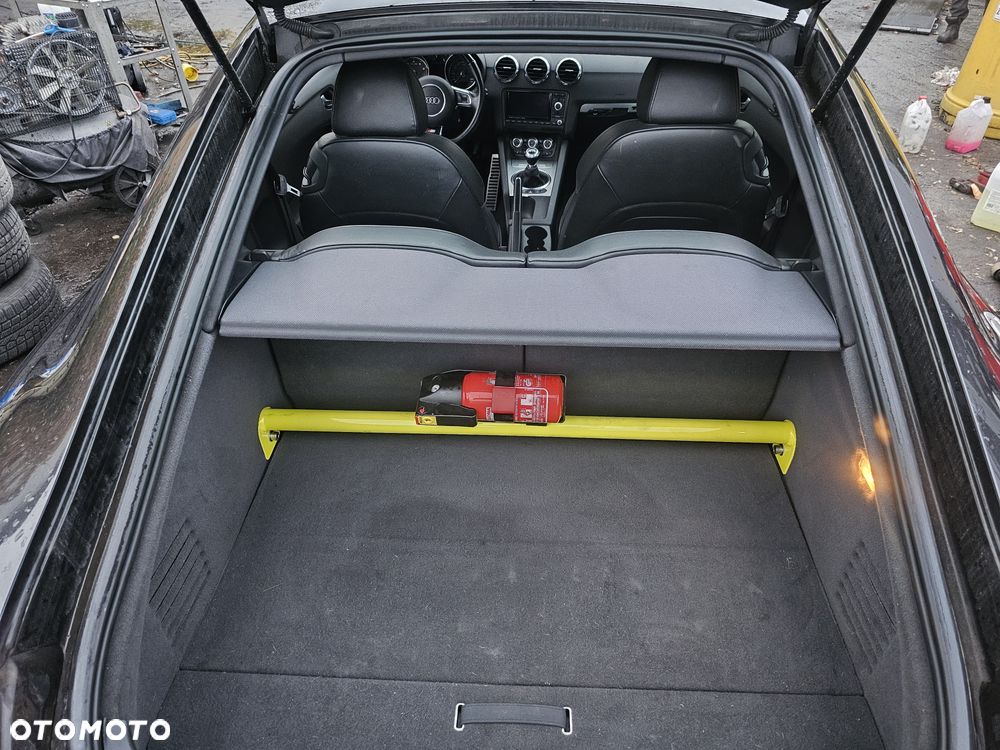 Audi TT Coupé - 15