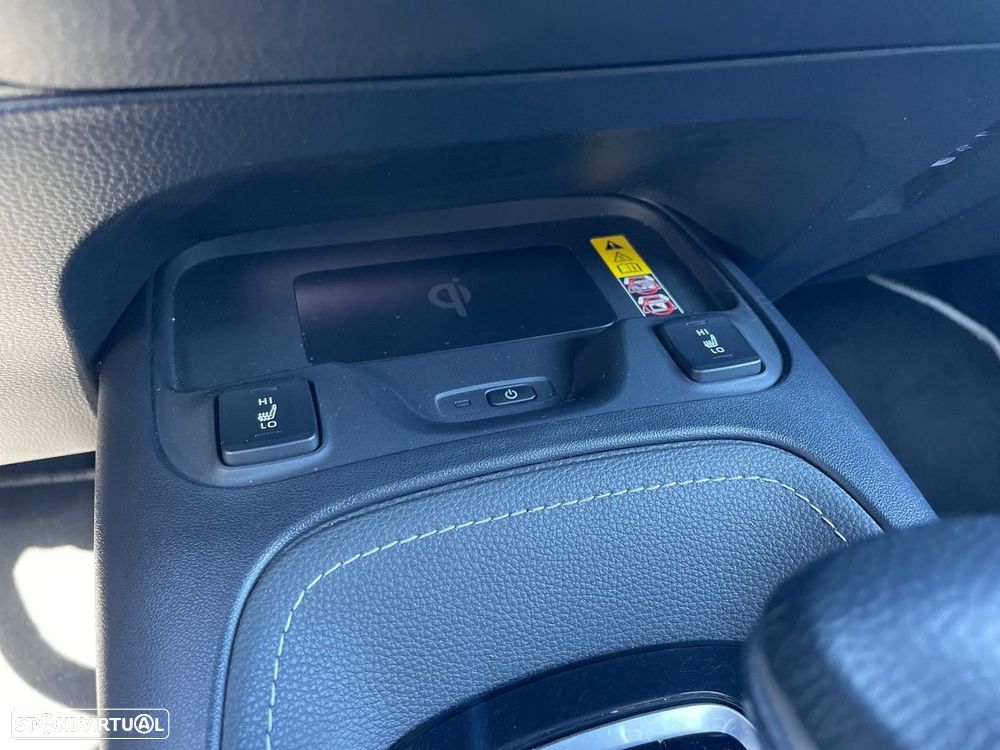 Toyota Corolla 1.8 Hybrid Comfort Plus - 29