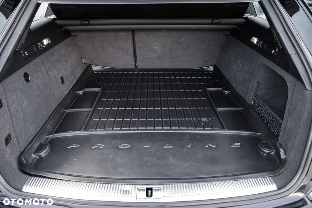 Audi A6 Avant 2.0 TDI Quattro S tronic - 32