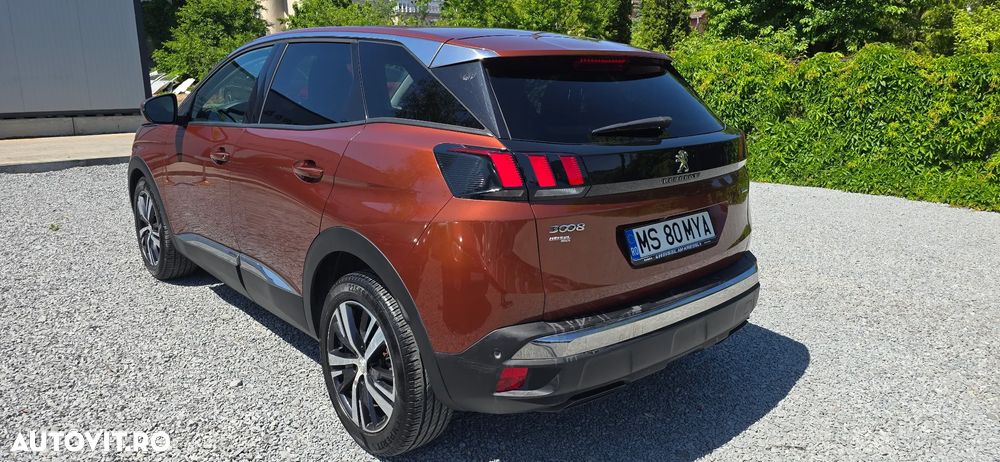 Peugeot 3008 1.2 PureTech Turbo S&S EAT6 GT-Line - 5