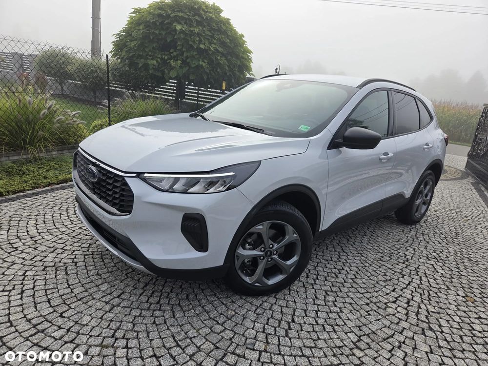 Ford Kuga - 14