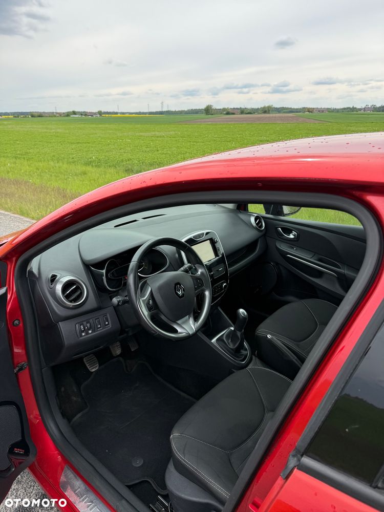 Renault Clio TCe 90 Luxe - 13