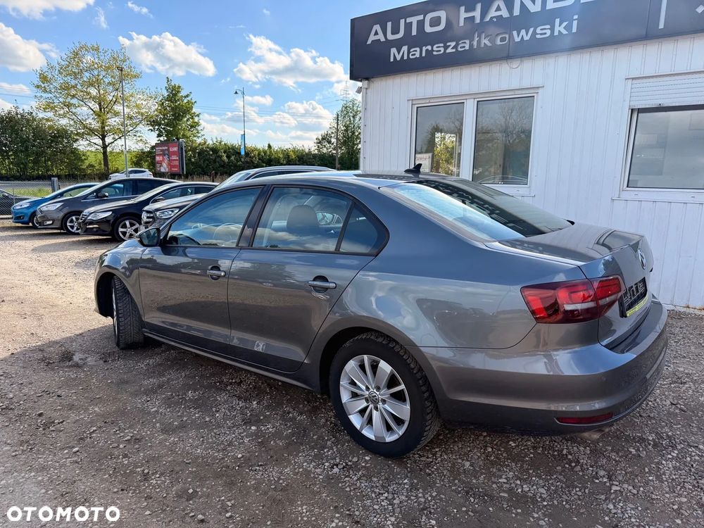 Volkswagen Jetta 2.0 TDI DPF BMT Comfortline - 5