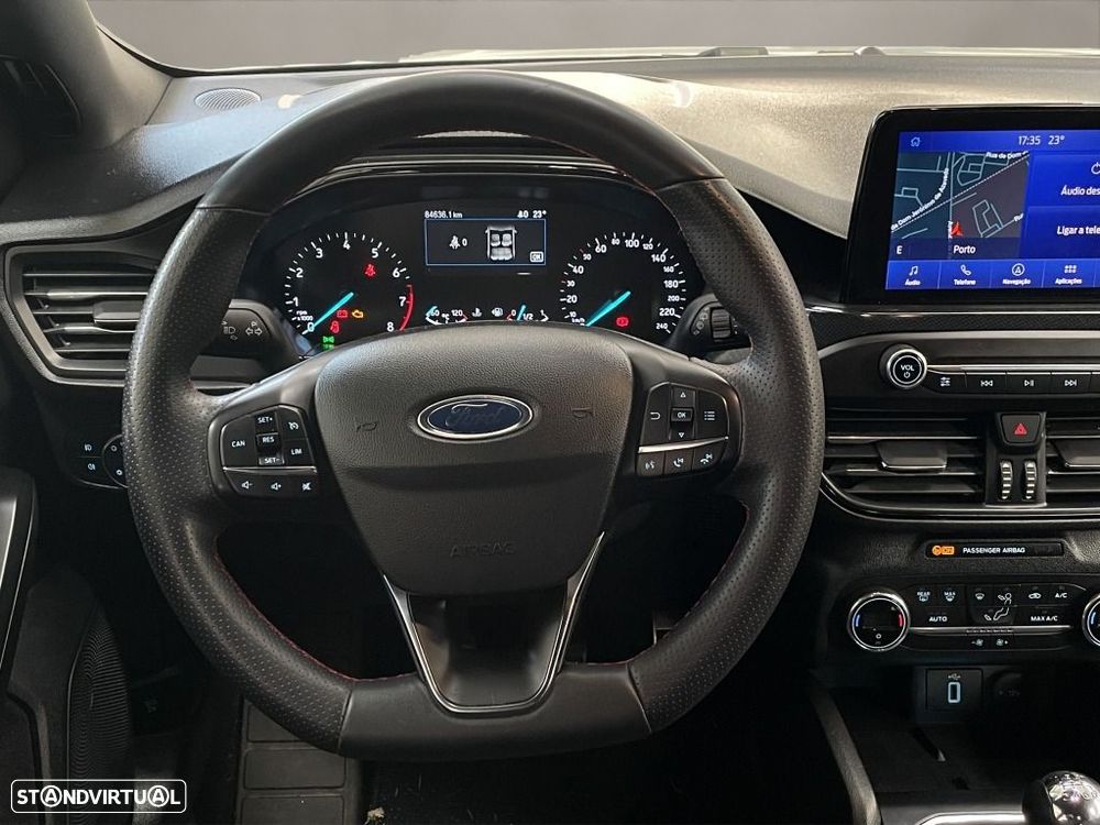Ford Focus 1.0 EcoBoost ST-Line - 10
