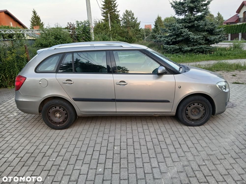 Skoda Fabia 1.2 HTP Classic - 6