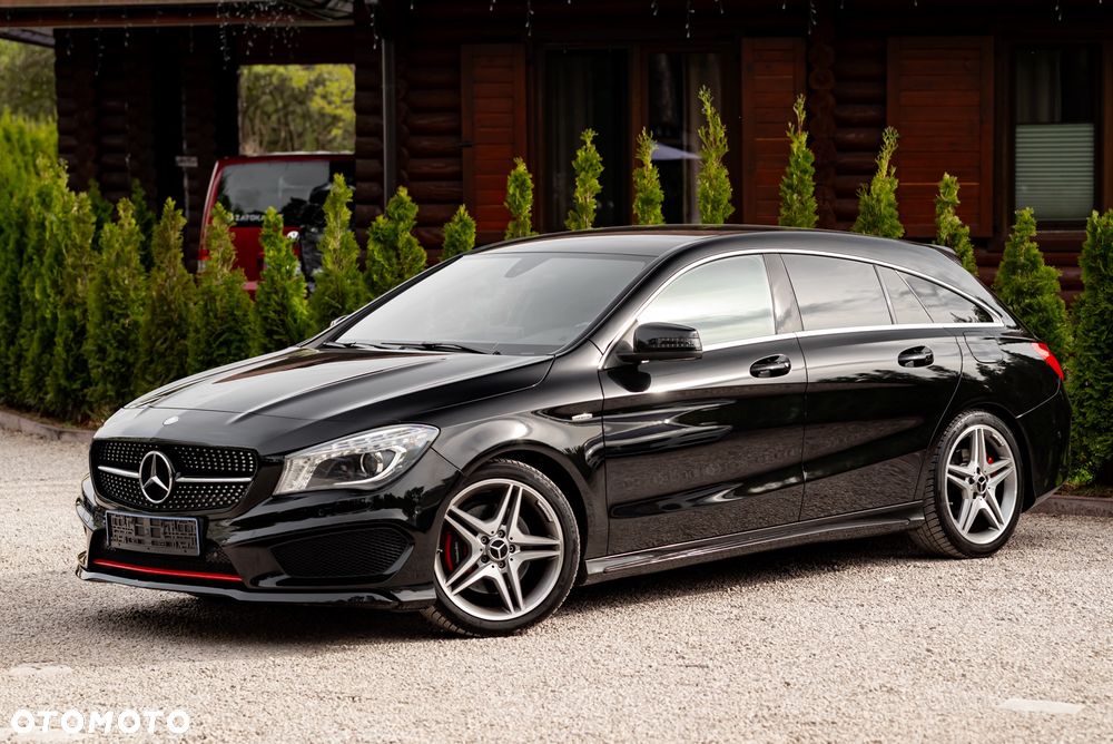 Mercedes-Benz CLA 250 4Matic 7G-DCT AMG Line - 3