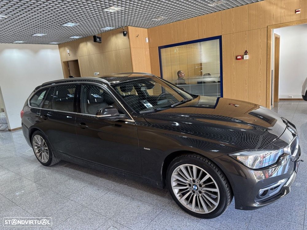 BMW 320 d Touring Line Luxury Auto - 18