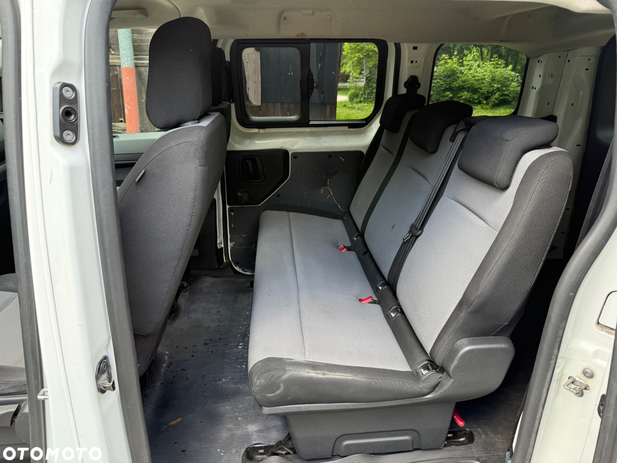 Peugeot Expert 1.5 BlueHDi Standard 2,7t (bryg modu³owy) - 9