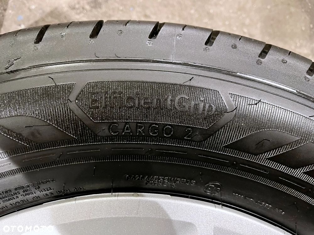 Koła Renault Trafic III 5x114,3 16 Letnie Goodyear 215 65 TPMS - 5
