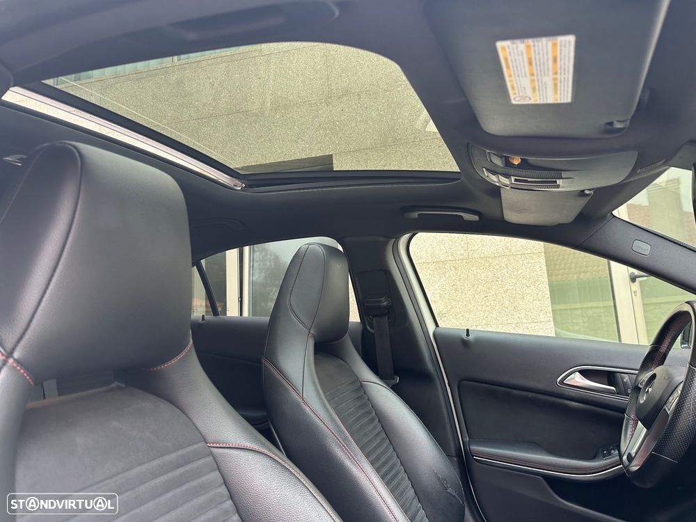 Mercedes-Benz A 180 d AMG Line - 14
