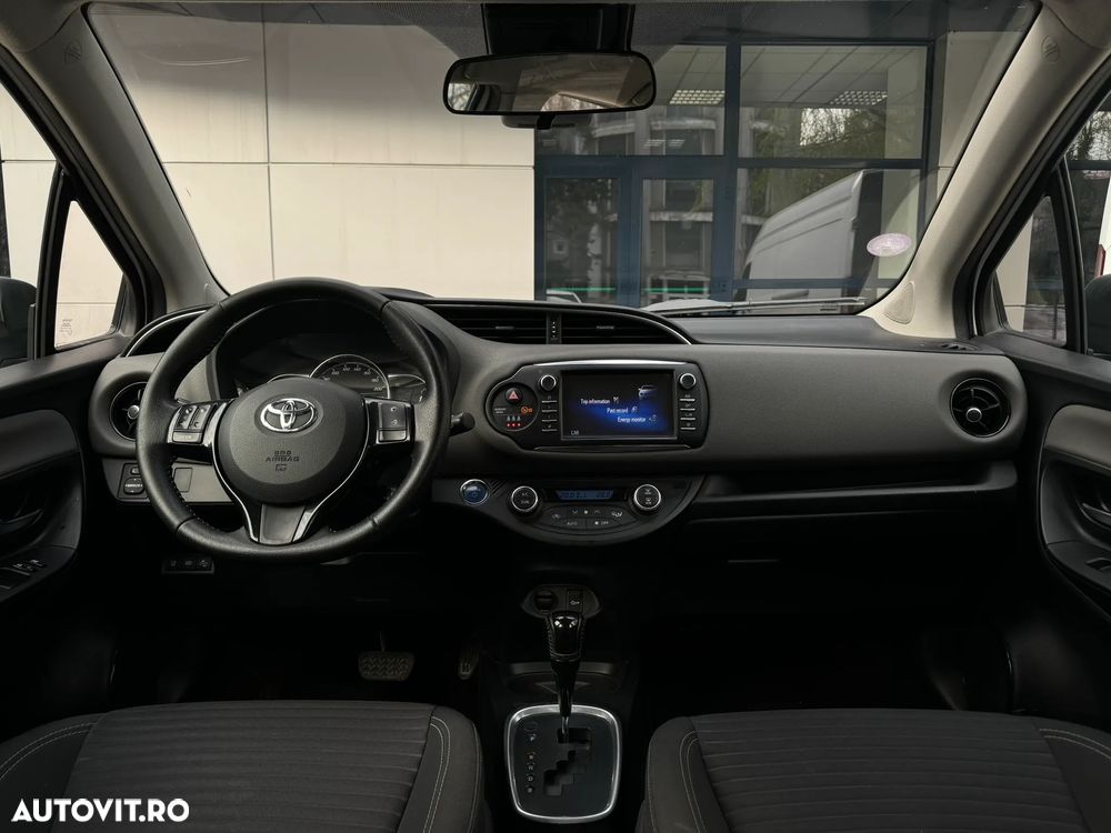 Toyota Yaris 1.5 VVT-i Life - 16
