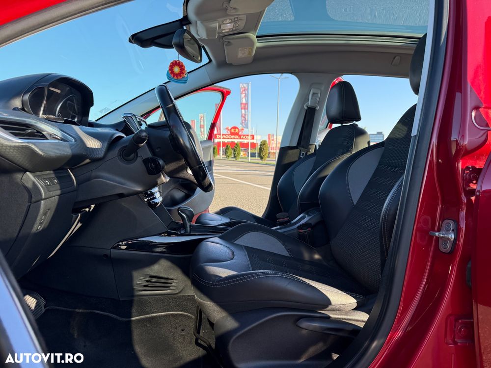 Peugeot 2008 PureTech 110 Stop&Start EAT6 Allure - 20