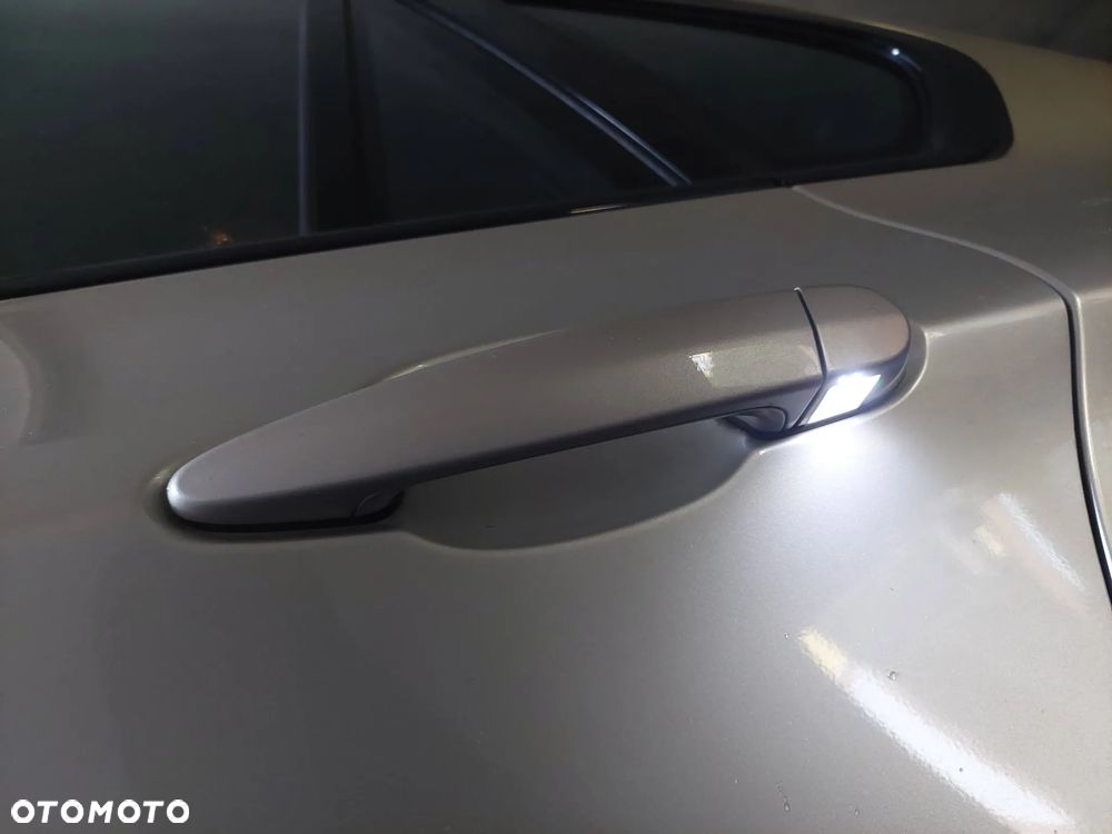 BMW X6 50i xDrive - 33