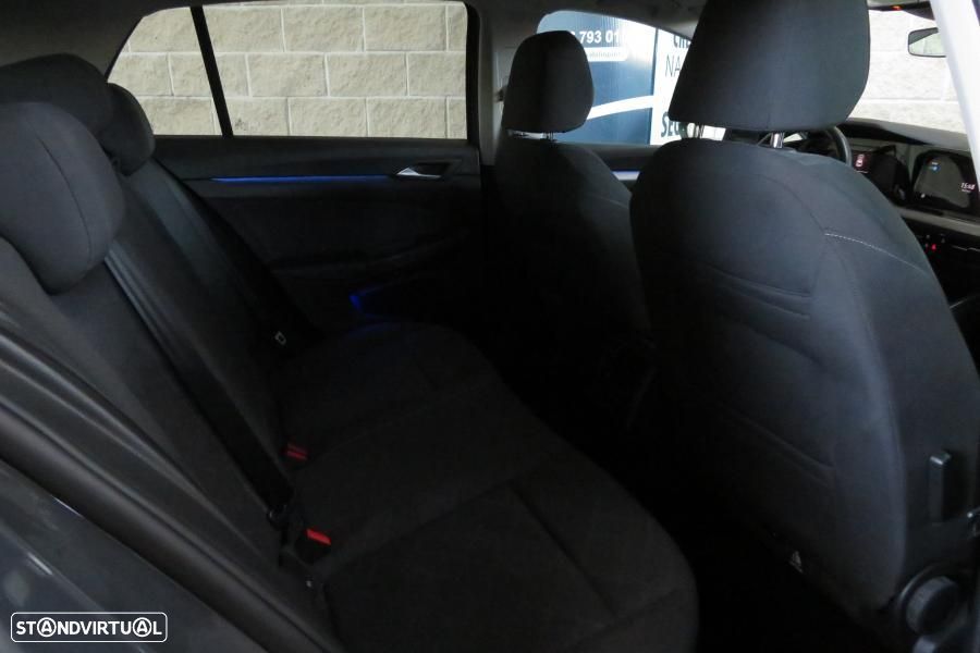 VW Golf 1.0 TSI Life - 26