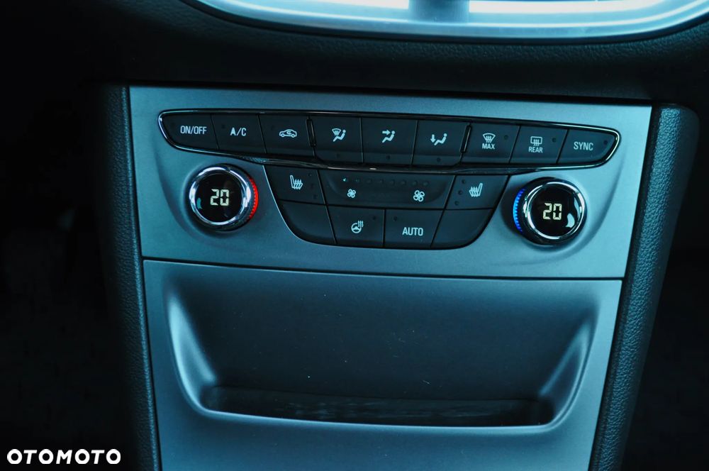 Opel Astra 1.4 Turbo Start/Stop Edition - 20